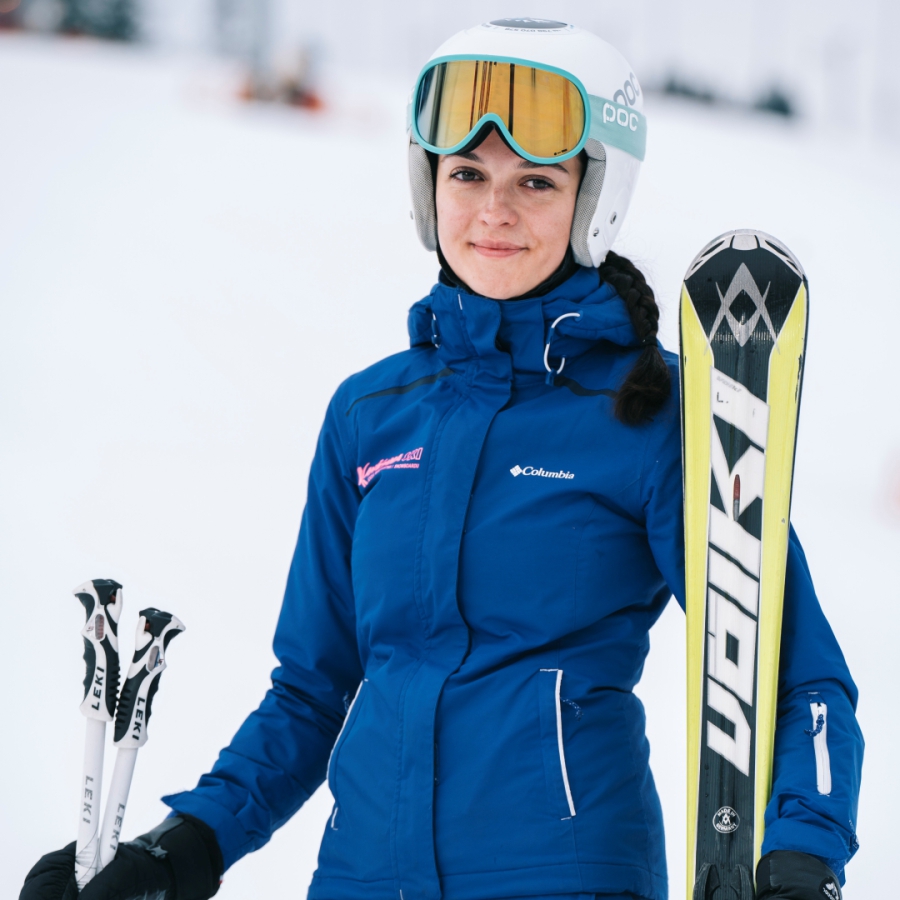 Zapisy na kursy narciarskie w Snow Club na sezon 2025 już ruszyły!