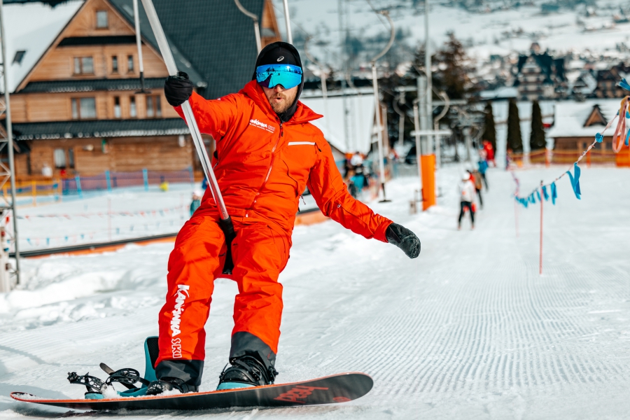 Radość z białego szaleństwa – czyli jak przygotować się do sezonu narciarskiego w Białce Tatrzańskiej!